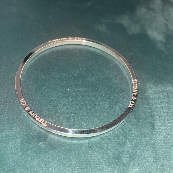 AUTHENTIC Tiffany & Co. Silver bangle (larger size) - Picture 7 of 7
